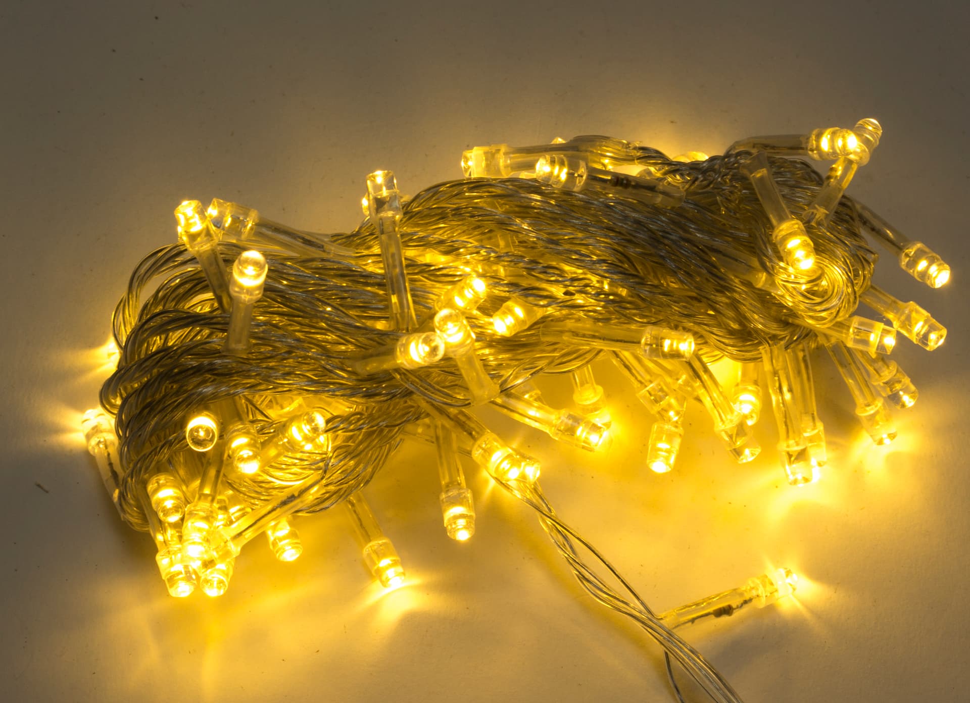 Гірлянда електрична String 100 LED неон білий теплий, прозорий провід L-8 м (100) 1110-07