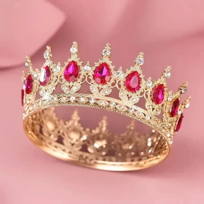 Корона метал. з піками,золото з малиновим камінням 12,5х5,5см
